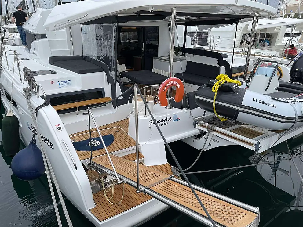 House boat
