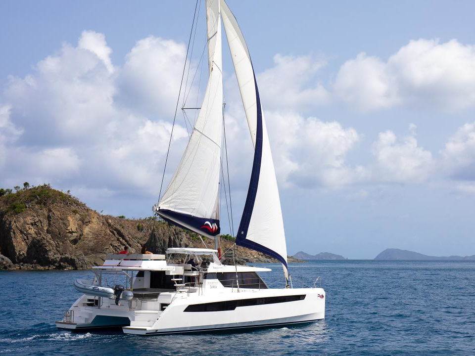 Moorings 5000 Crewed