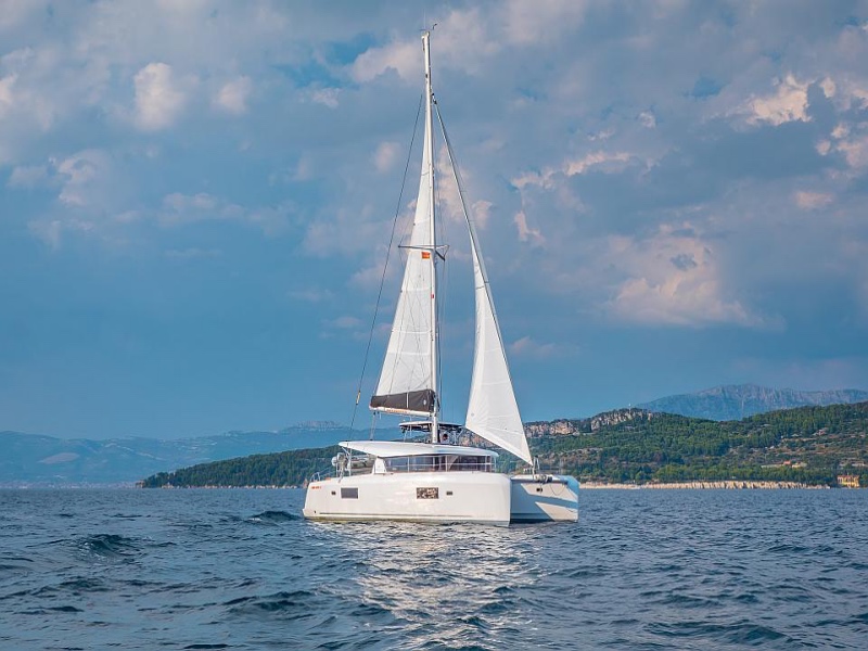SEA VOYAGER 