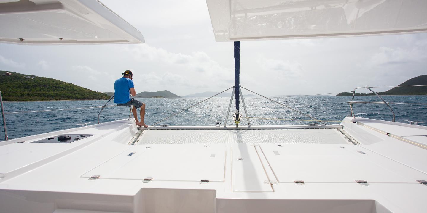 Moorings 5000 Crewed