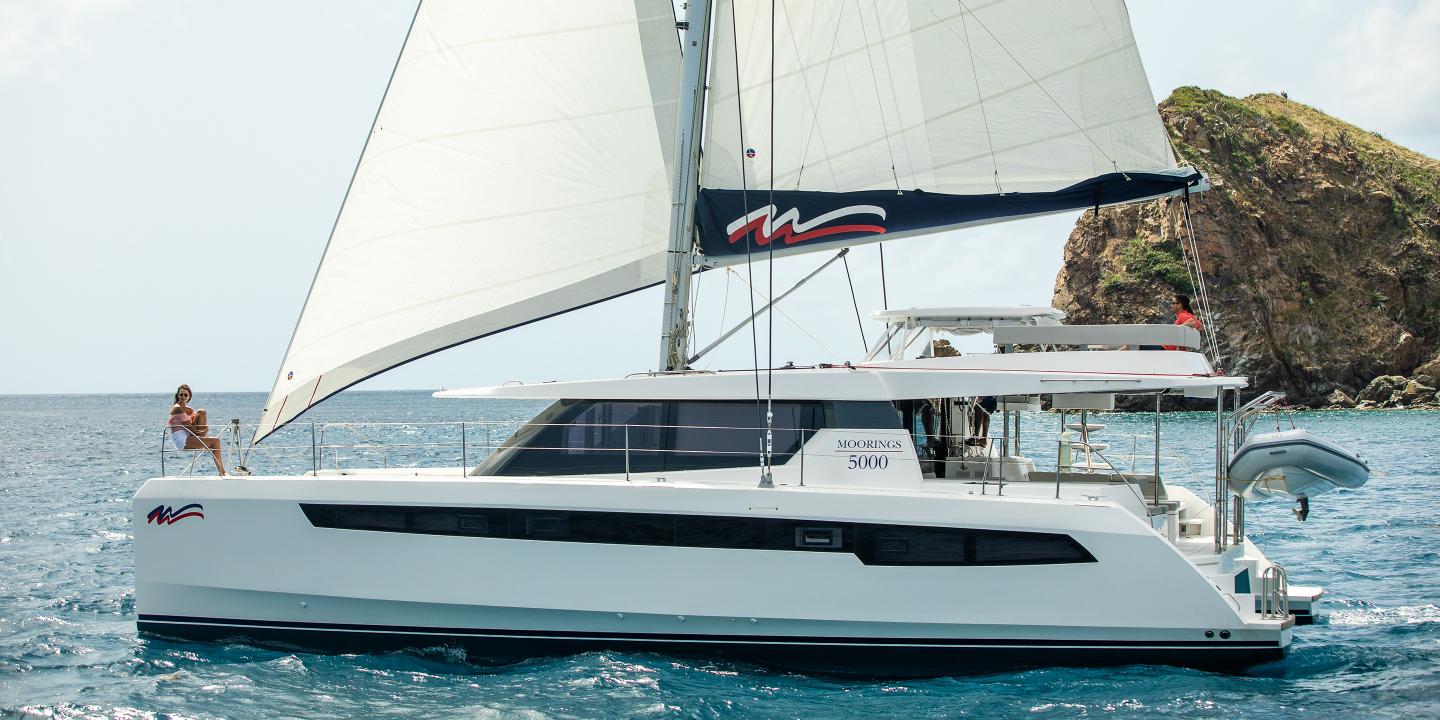Moorings 5000 Crewed