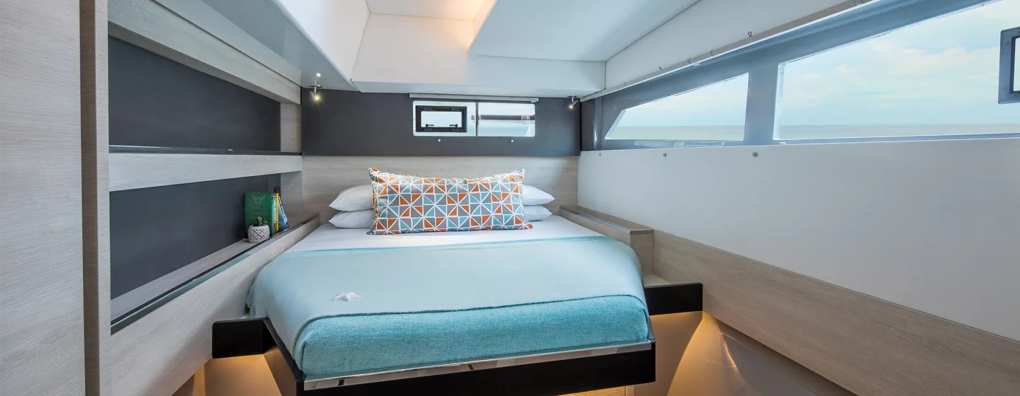 Moorings 5000 Exclusive Plus