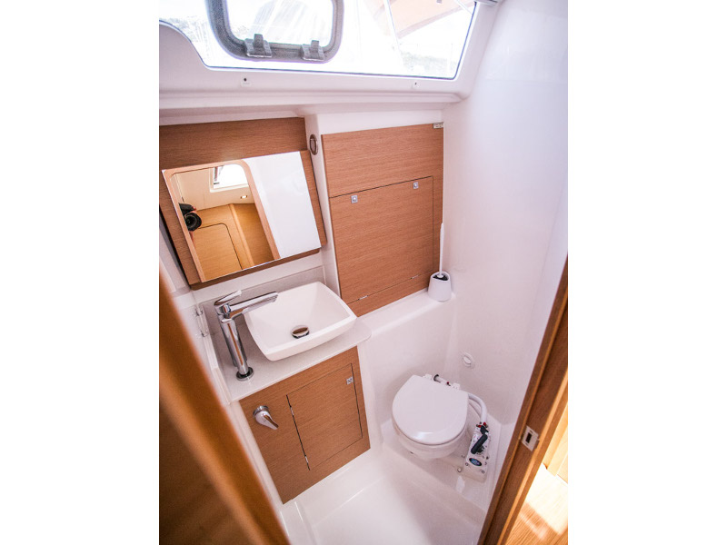 MADICKEN (new sails 2024., air condition)