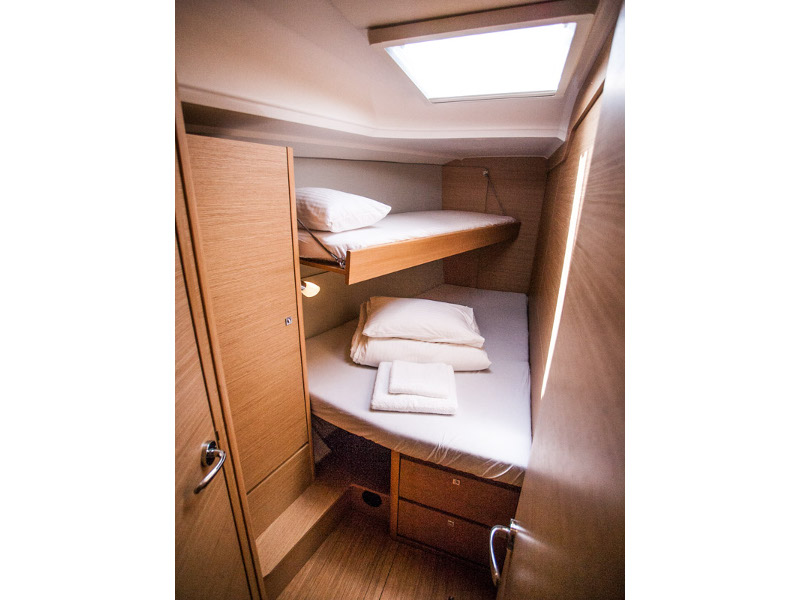 MADICKEN (new sails 2024., air condition)