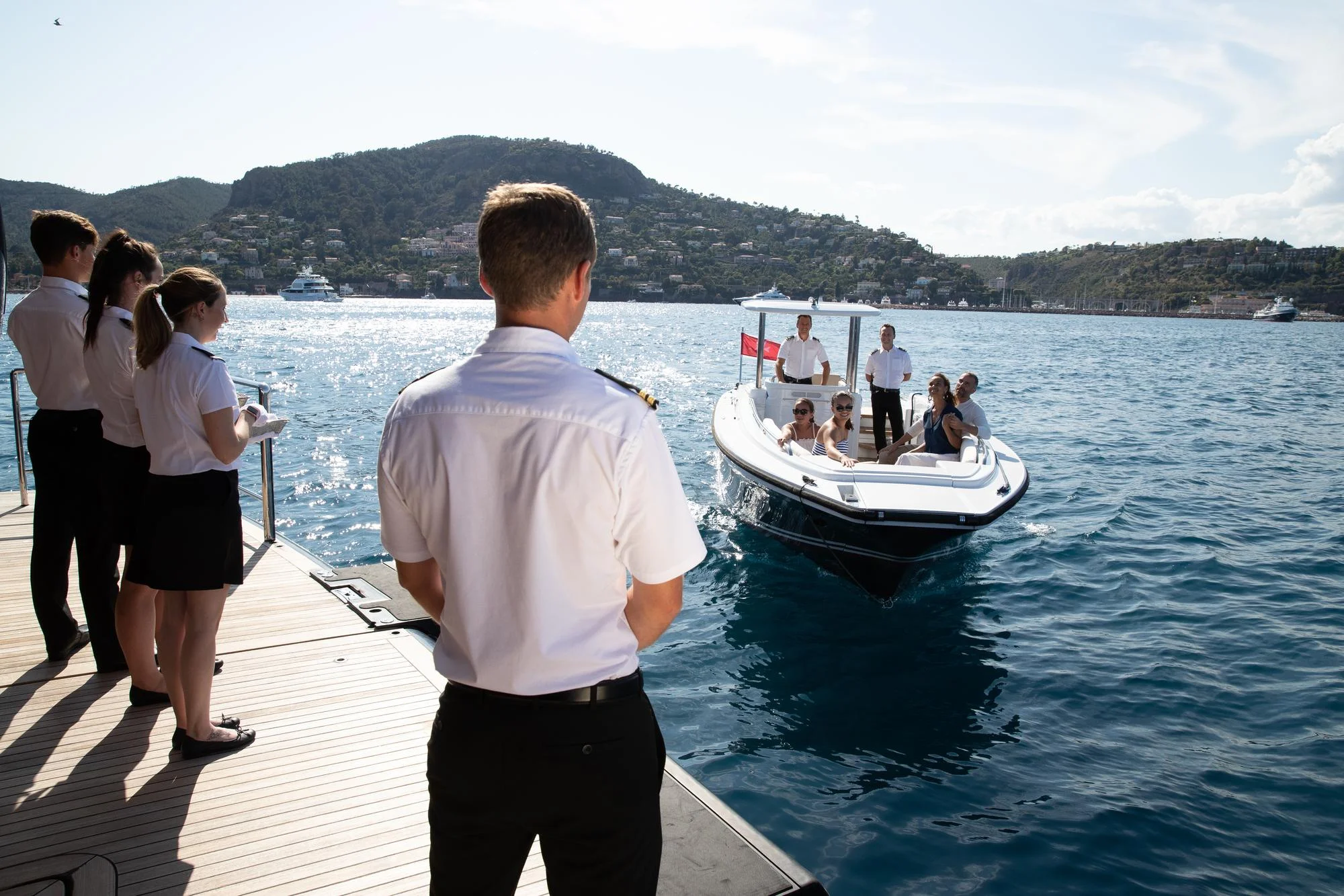 Why Choose a Crewed Luxury Yacht Charter?