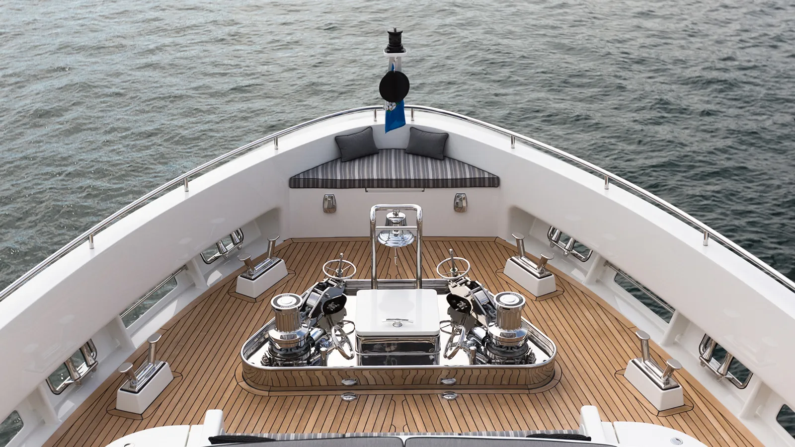 CREWED YACHT OPTIONS