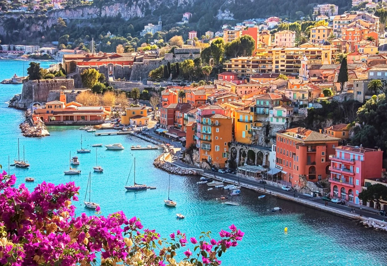 Guides to Help You Plan Your the French Riviera Yacht Charter