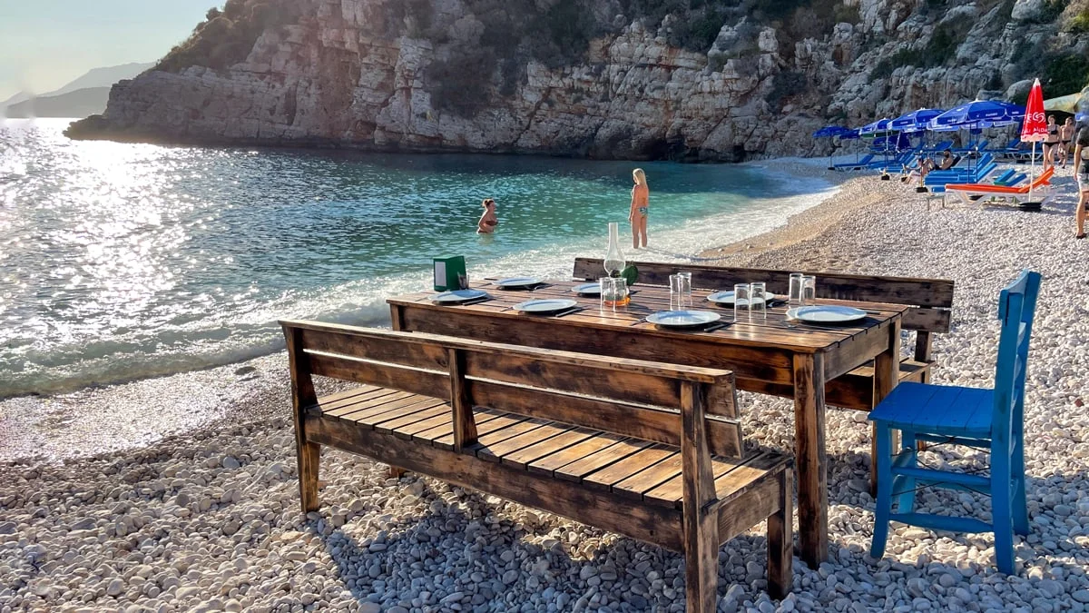 KAŞ